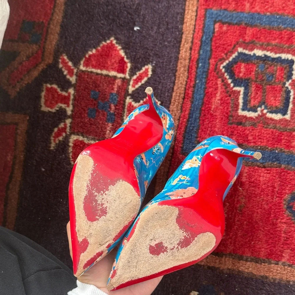 Christian Louboutin Blue and Beige Patterned Heels - Picture 3 of 3